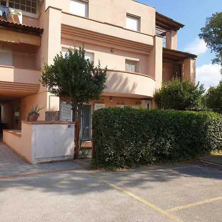 Accogliente Casa Indipendente A 10 Min Dal Mare Holiday home